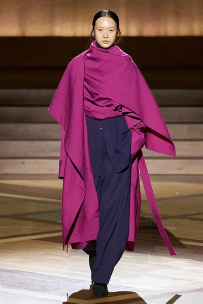 Look 23